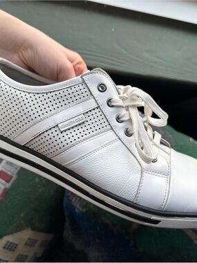 Kenneth Cole White Men's Perforated Lace-Up Sneakers
